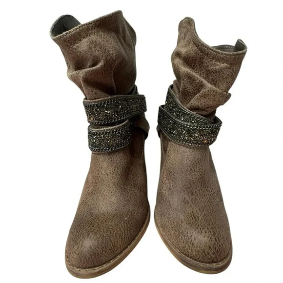 Not Rated Brown western-style ankle boots with embellished straps. Size 8 - Picture 5 of 9